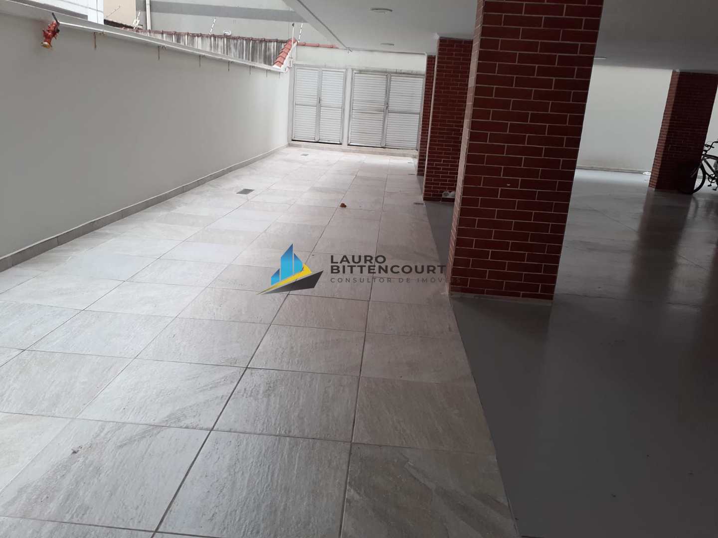 Apartamento à venda e aluguel com 3 quartos, 138m² - Foto 2