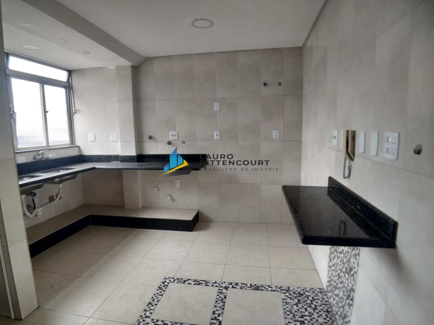 Apartamento à venda com 3 quartos, 100m² - Foto 8