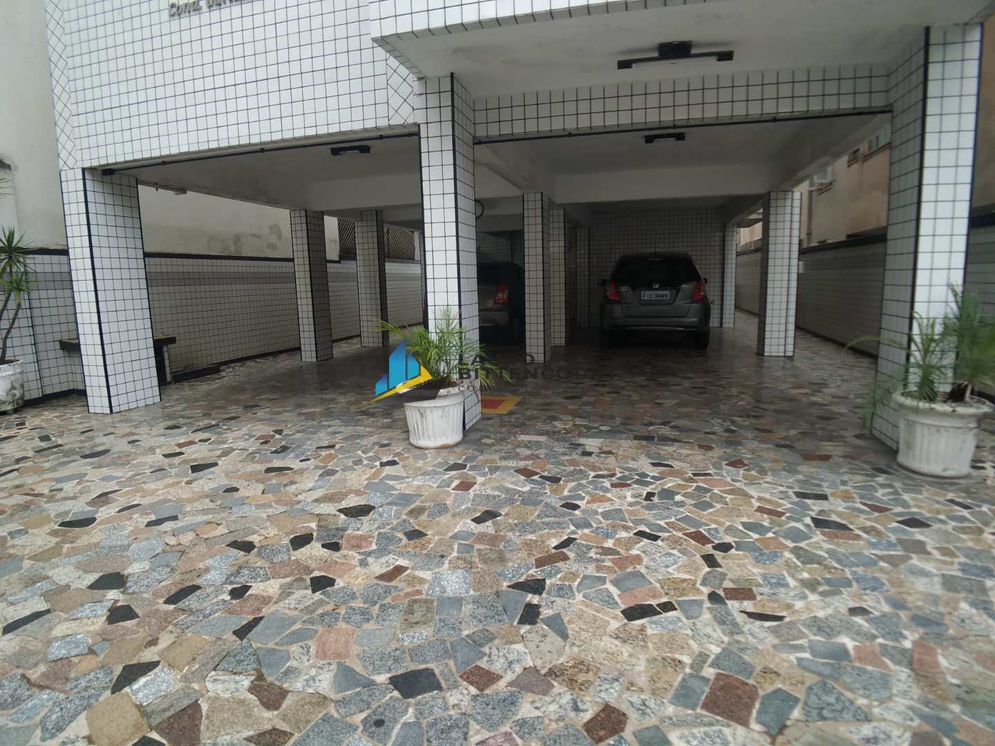 Apartamento à venda com 3 quartos, 100m² - Foto 17