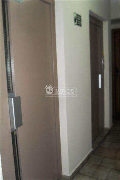 Apartamento para alugar com 2 quartos, 82m² - Foto 33