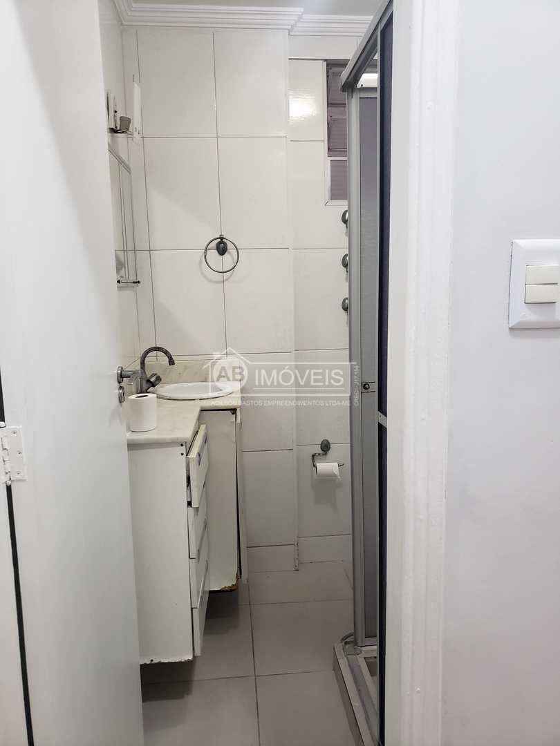 Apartamento para alugar com 2 quartos, 82m² - Foto 18