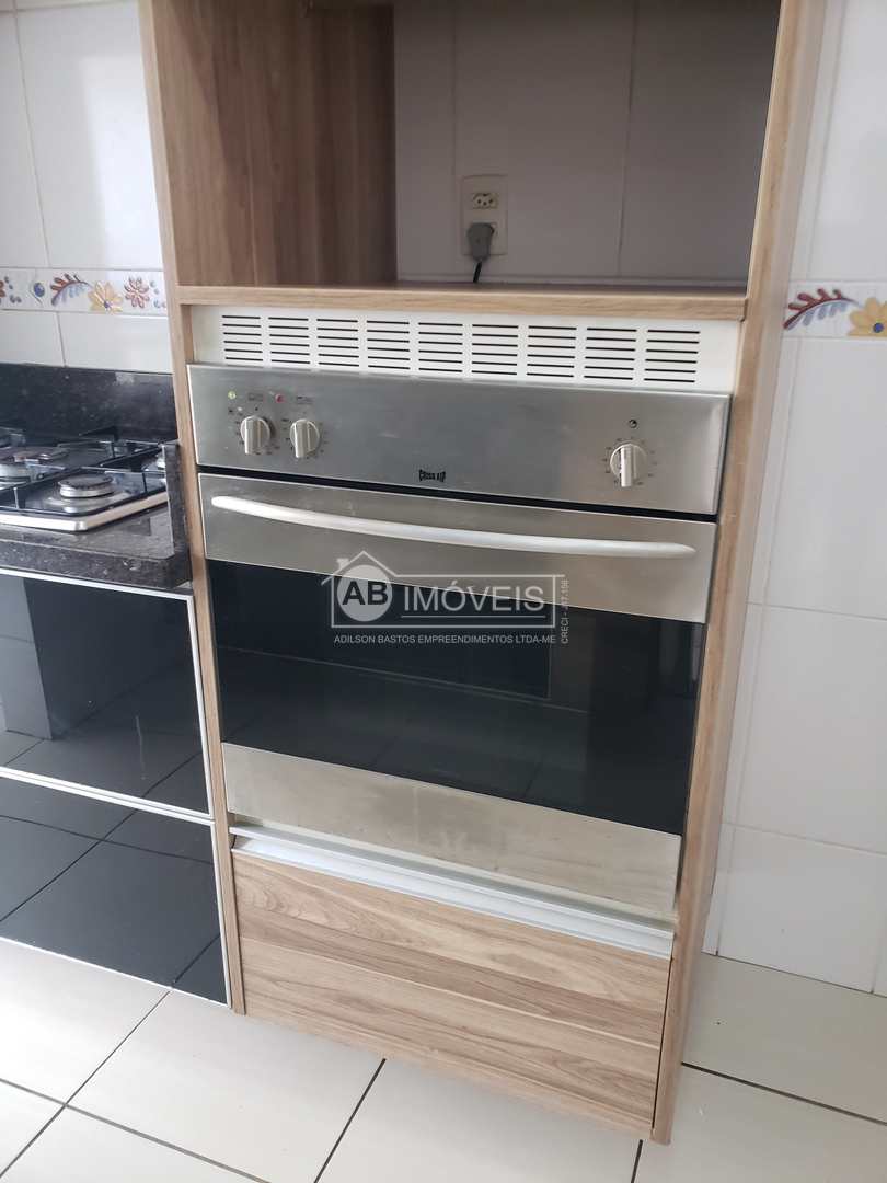 Apartamento para alugar com 2 quartos, 82m² - Foto 37