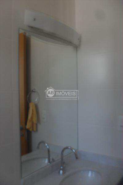 Apartamento para alugar com 1 quarto, 60m² - Foto 17