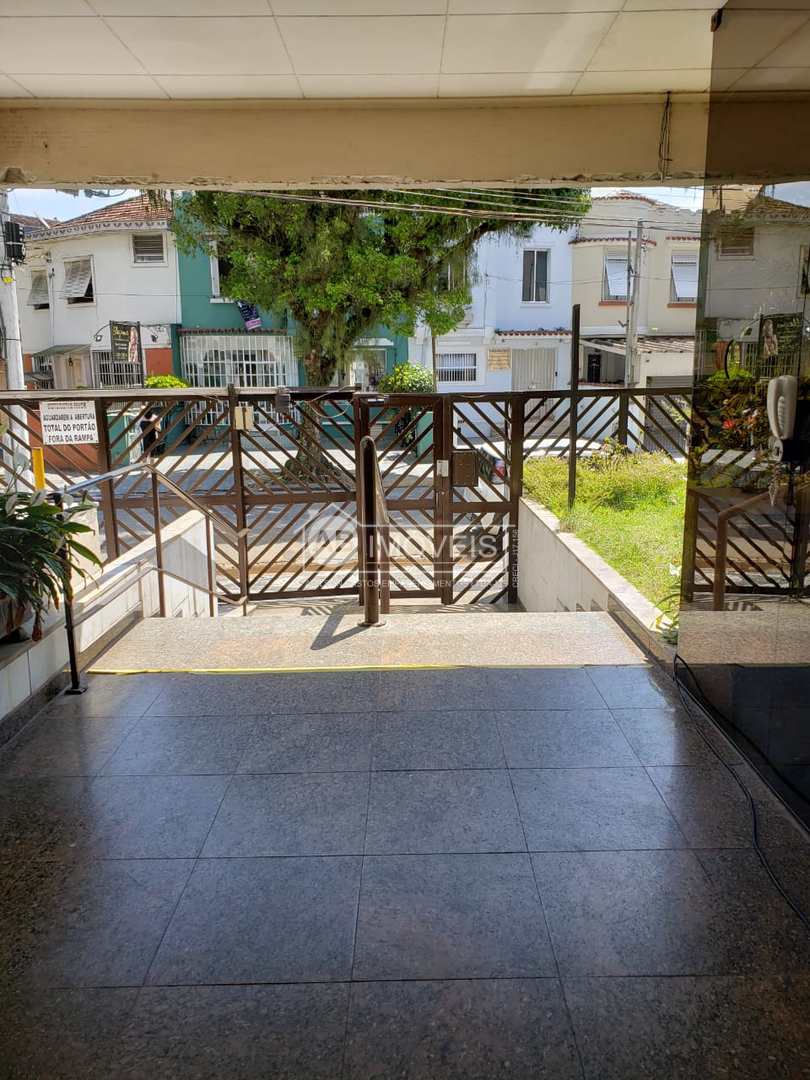 Apartamento para alugar com 1 quarto, 49m² - Foto 57