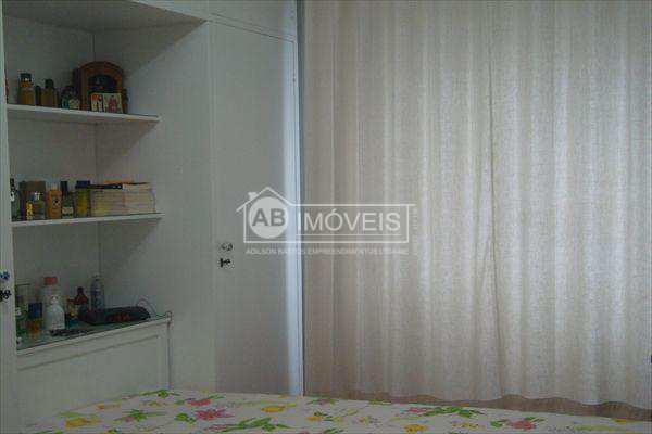 Apartamento à venda com 4 quartos, 160m² - Foto 18