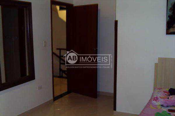 Sobrado à venda com 4 quartos, 120m² - Foto 39