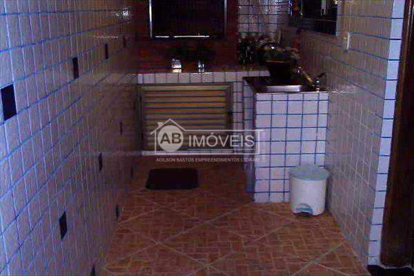 Sobrado à venda com 4 quartos, 120m² - Foto 10