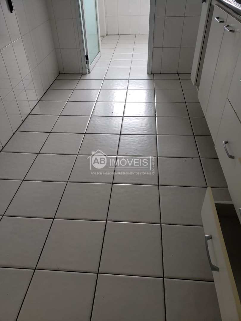 Apartamento para alugar com 2 quartos, 86m² - Foto 10