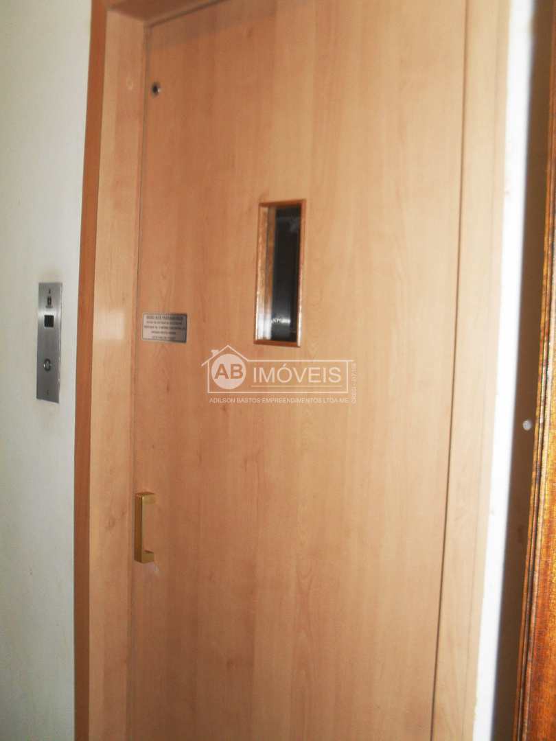 Apartamento à venda e aluguel com 3 quartos, 127m² - Foto 32