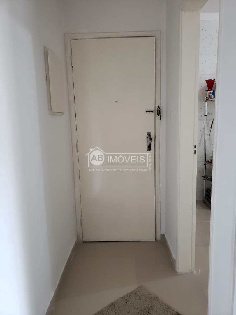 Apartamento à venda com 2 quartos, 80m² - Foto 25