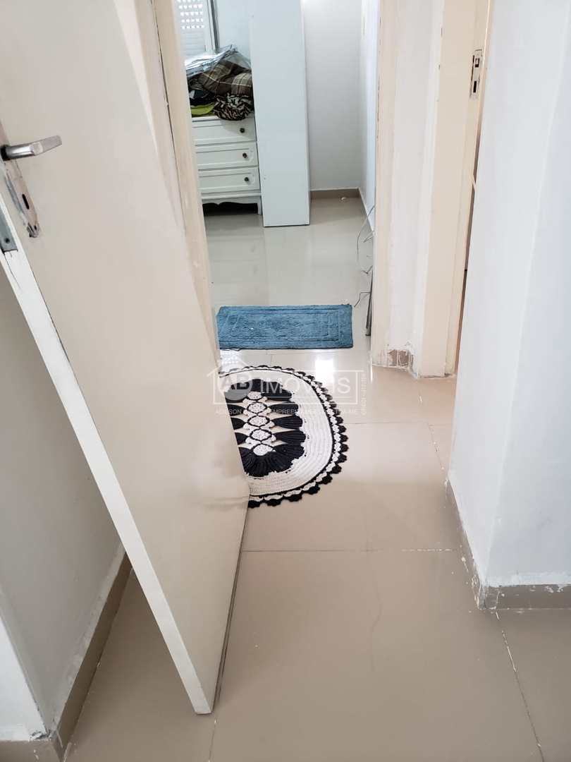 Apartamento à venda com 2 quartos, 80m² - Foto 17