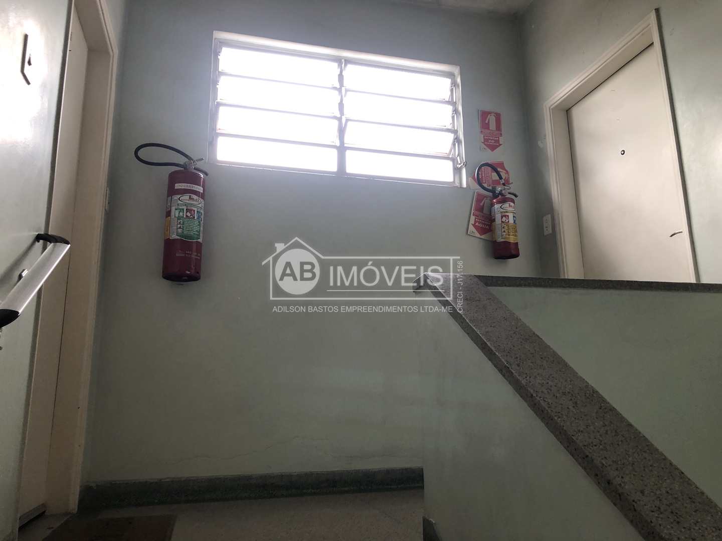 Apartamento à venda com 3 quartos, 100m² - Foto 14