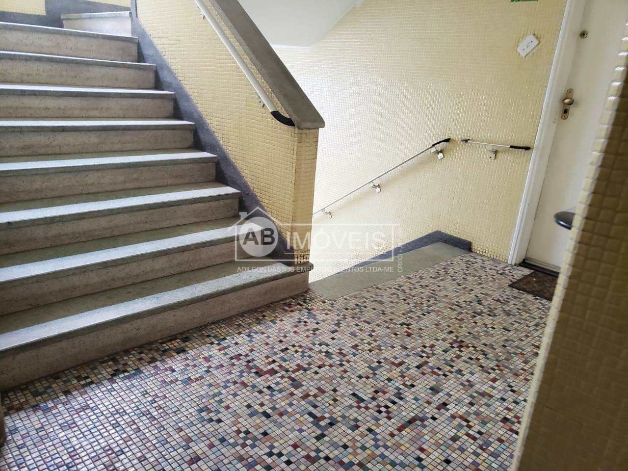 Apartamento para alugar com 3 quartos, 80m² - Foto 18