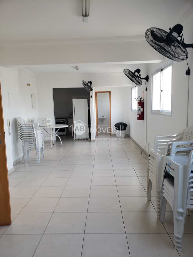 Apartamento para alugar com 1 quarto, 52m² - Foto 14