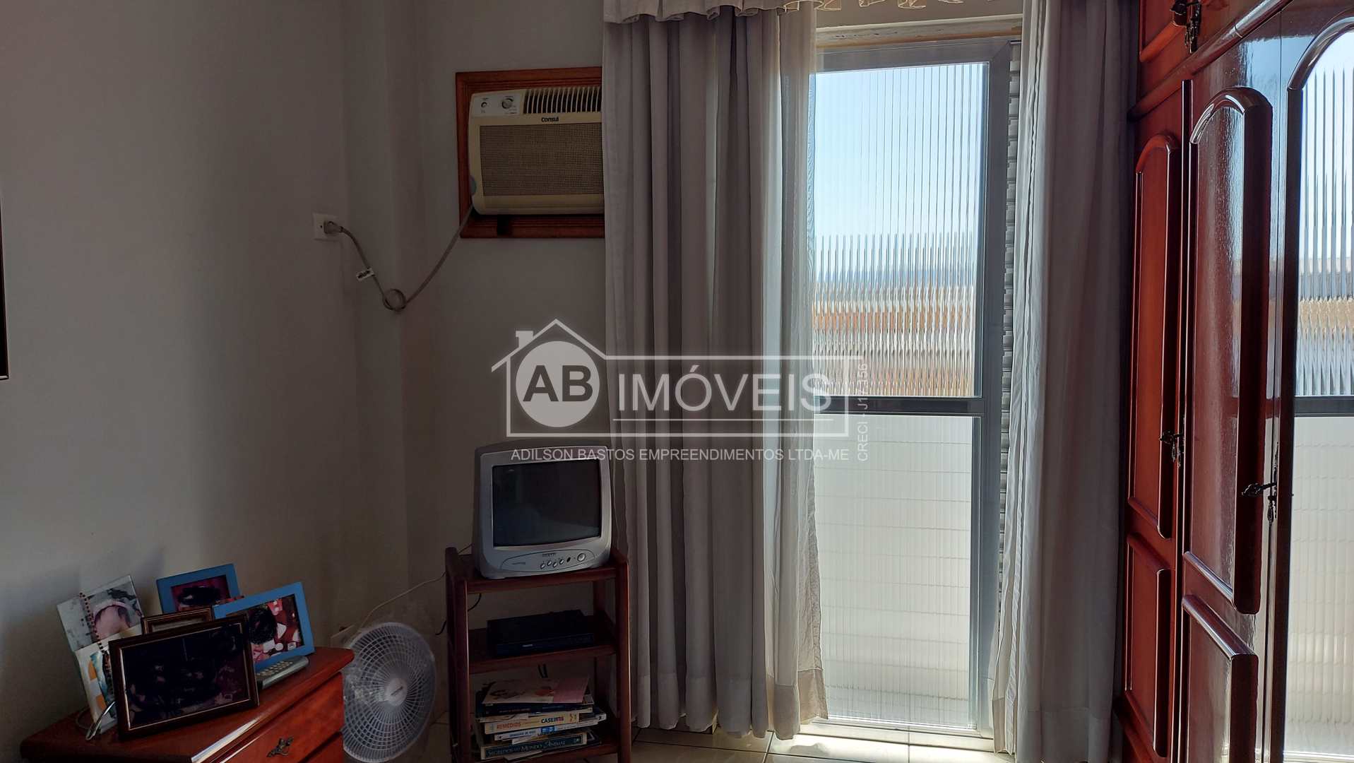 Apartamento à venda com 2 quartos, 75m² - Foto 17