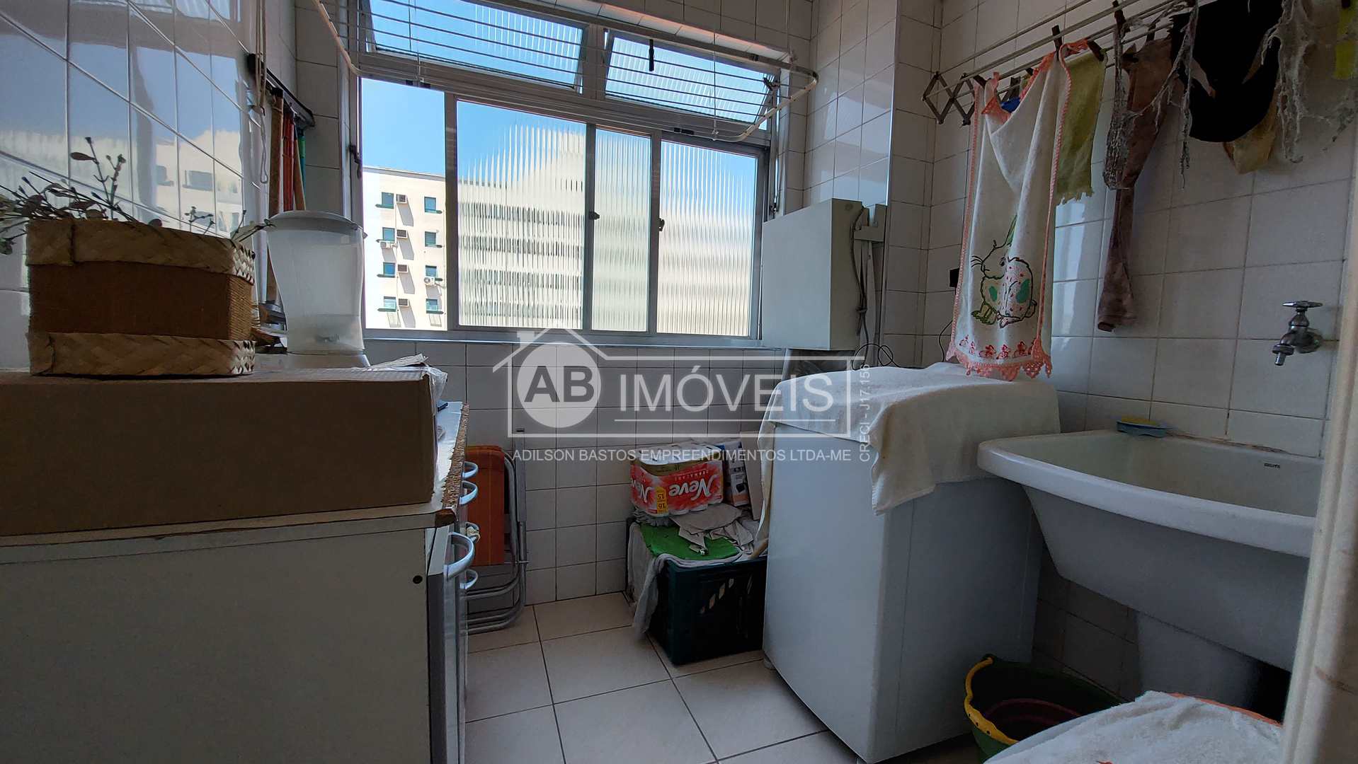 Apartamento à venda com 2 quartos, 75m² - Foto 37