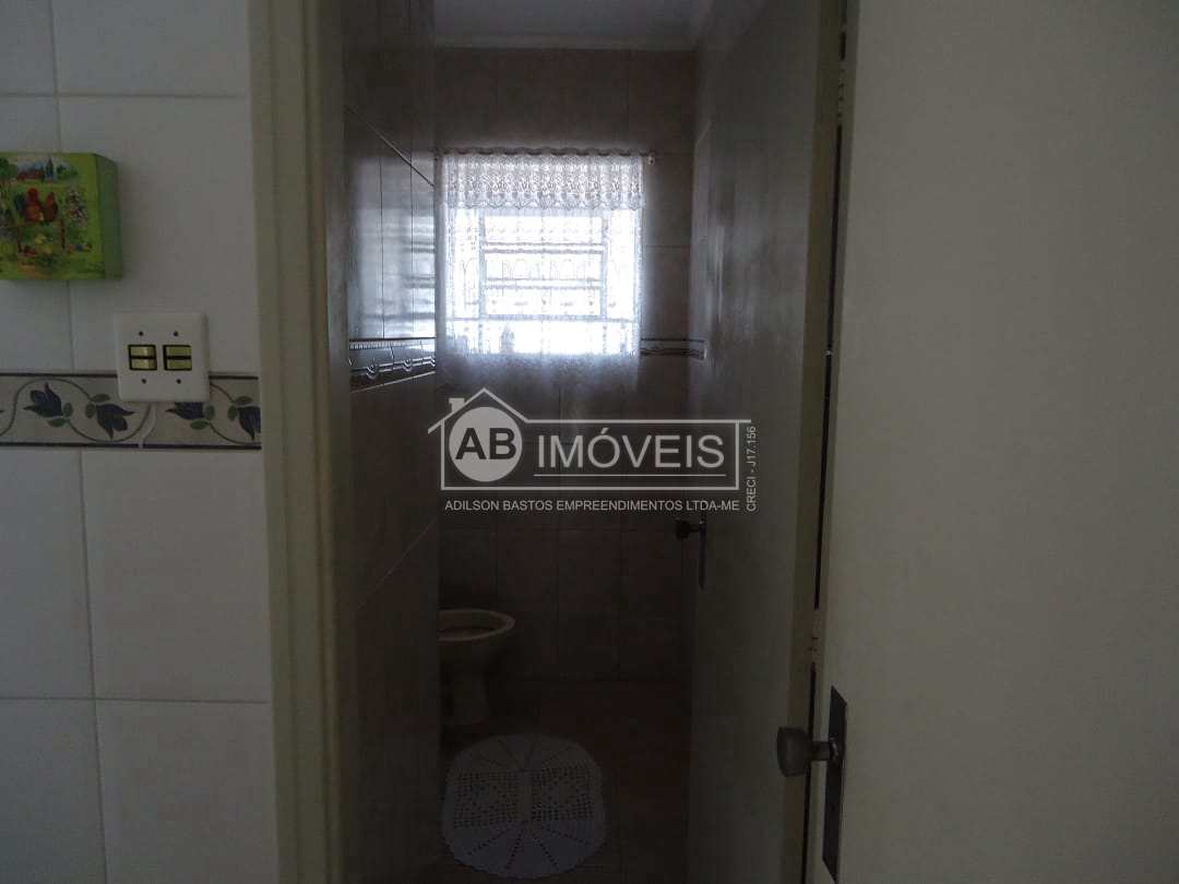 Sobrado à venda com 4 quartos, 271m² - Foto 5