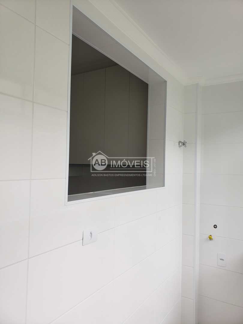 Apartamento para alugar com 2 quartos, 75m² - Foto 47