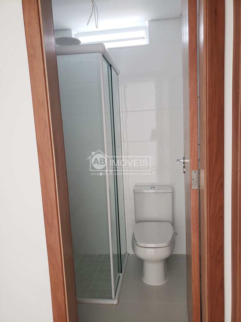 Apartamento para alugar com 2 quartos, 75m² - Foto 68