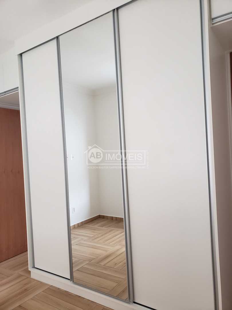 Apartamento para alugar com 2 quartos, 75m² - Foto 16