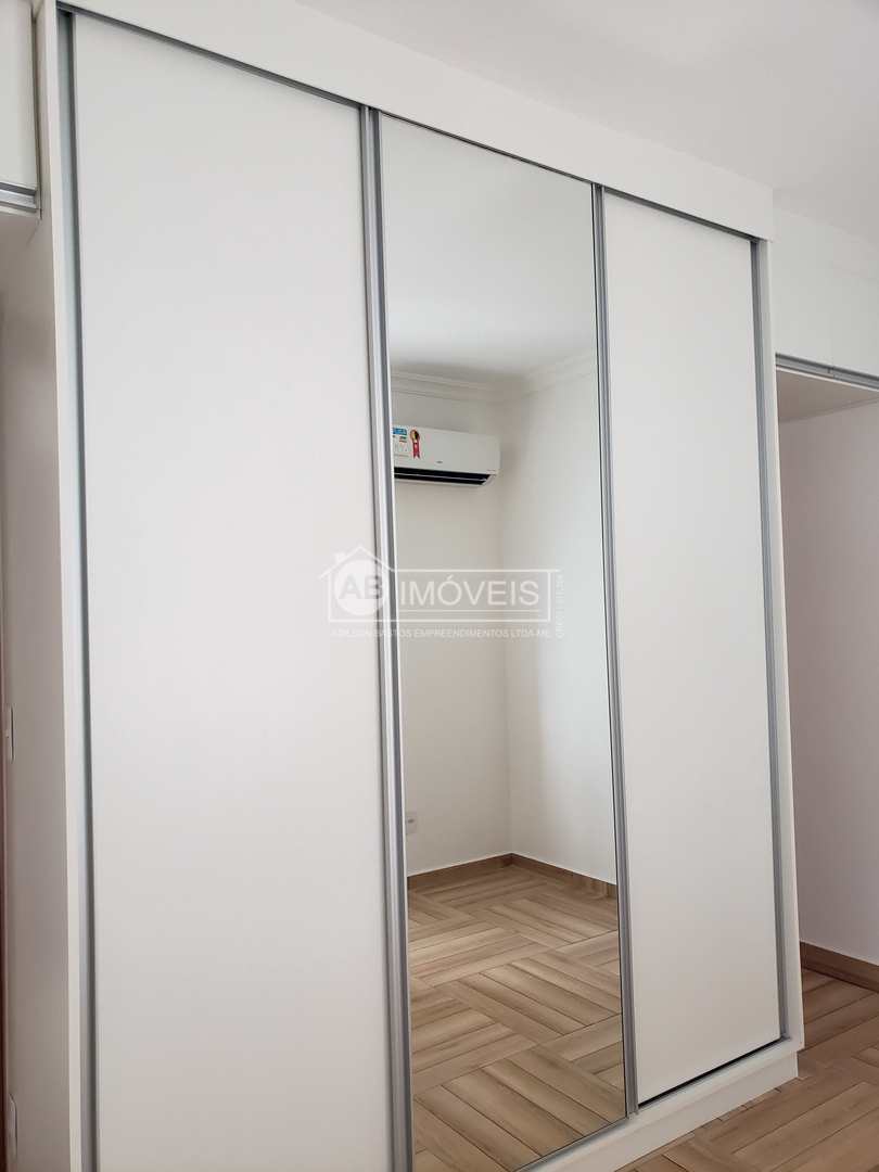 Apartamento para alugar com 2 quartos, 75m² - Foto 52