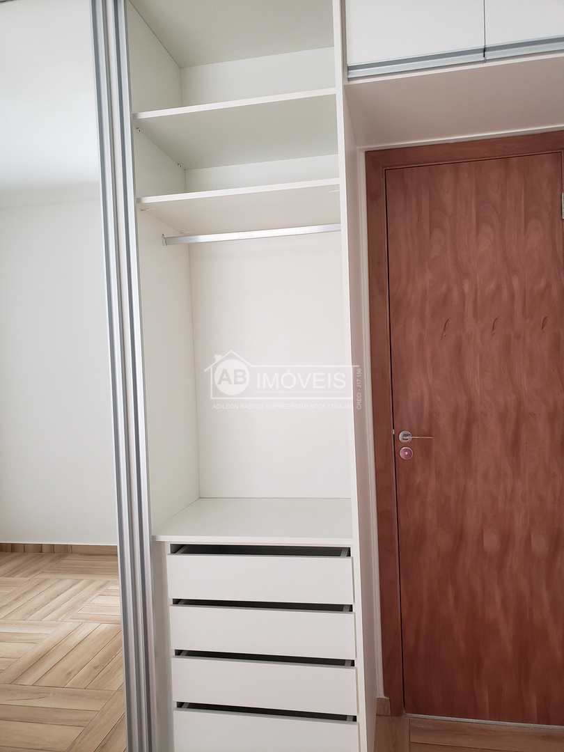 Apartamento para alugar com 2 quartos, 75m² - Foto 62