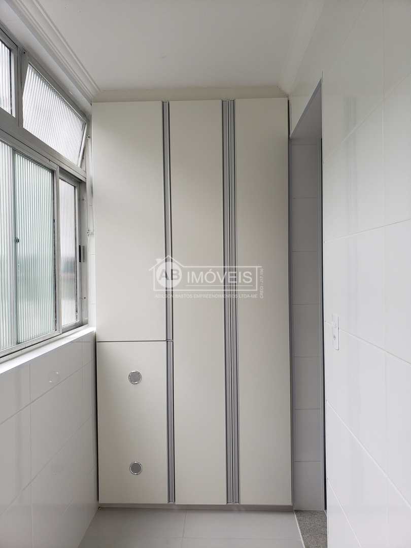 Apartamento para alugar com 2 quartos, 75m² - Foto 10