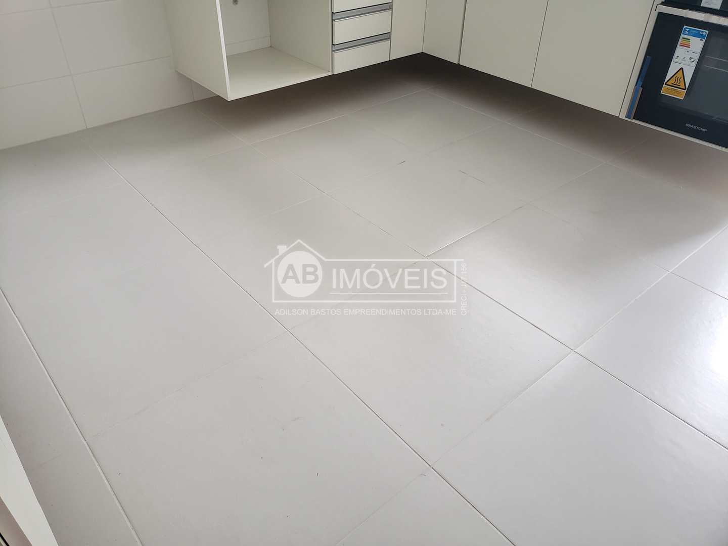 Apartamento para alugar com 2 quartos, 75m² - Foto 46