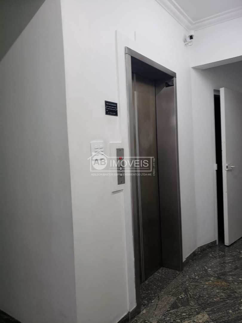 Prédio Inteiro à venda com 4 quartos, 89m² - Foto 32