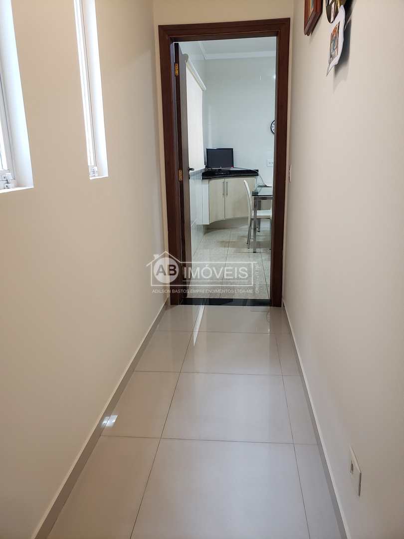 Sobrado à venda com 4 quartos, 320m² - Foto 29