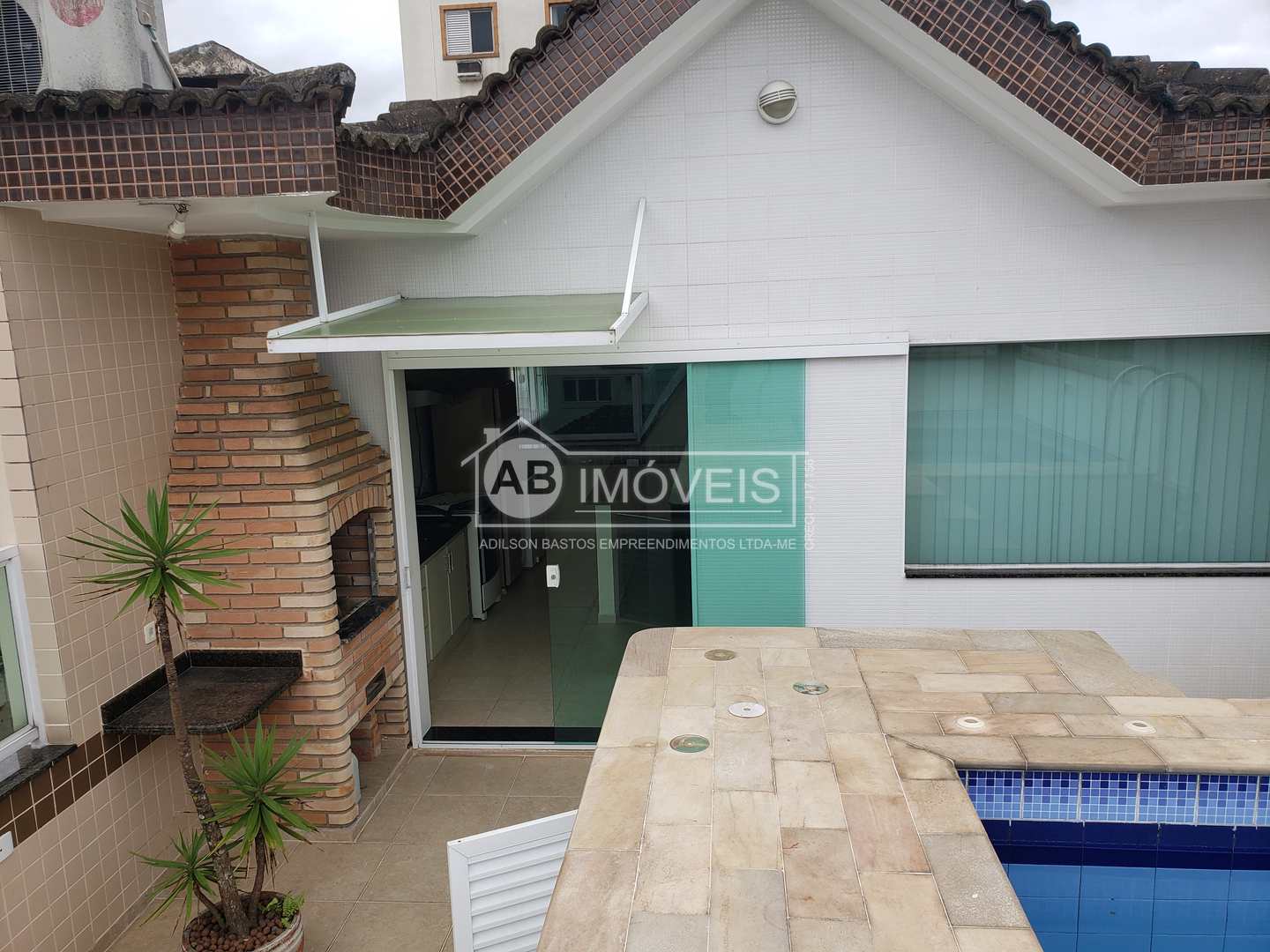 Sobrado à venda com 4 quartos, 320m² - Foto 93