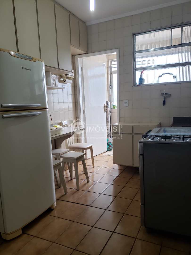 Apartamento para alugar com 2 quartos, 74m² - Foto 12