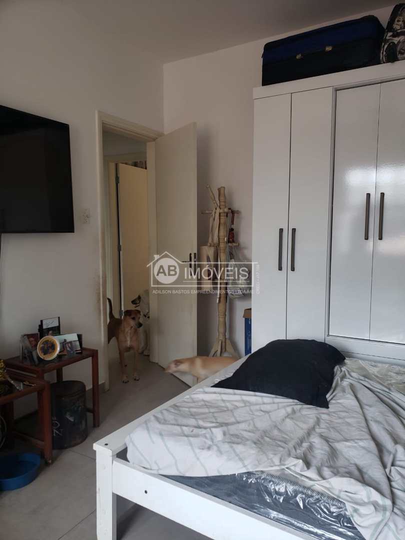 Apartamento à venda com 2 quartos, 75m² - Foto 12