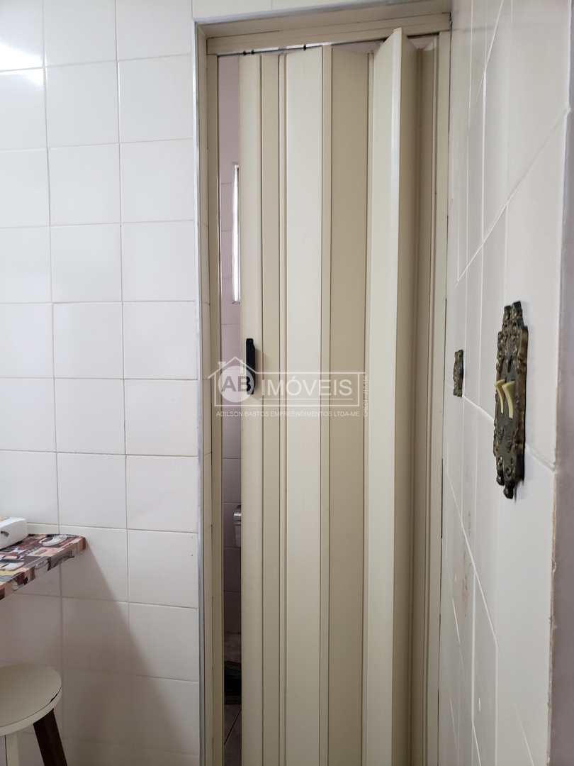 Apartamento à venda com 2 quartos, 61m² - Foto 17