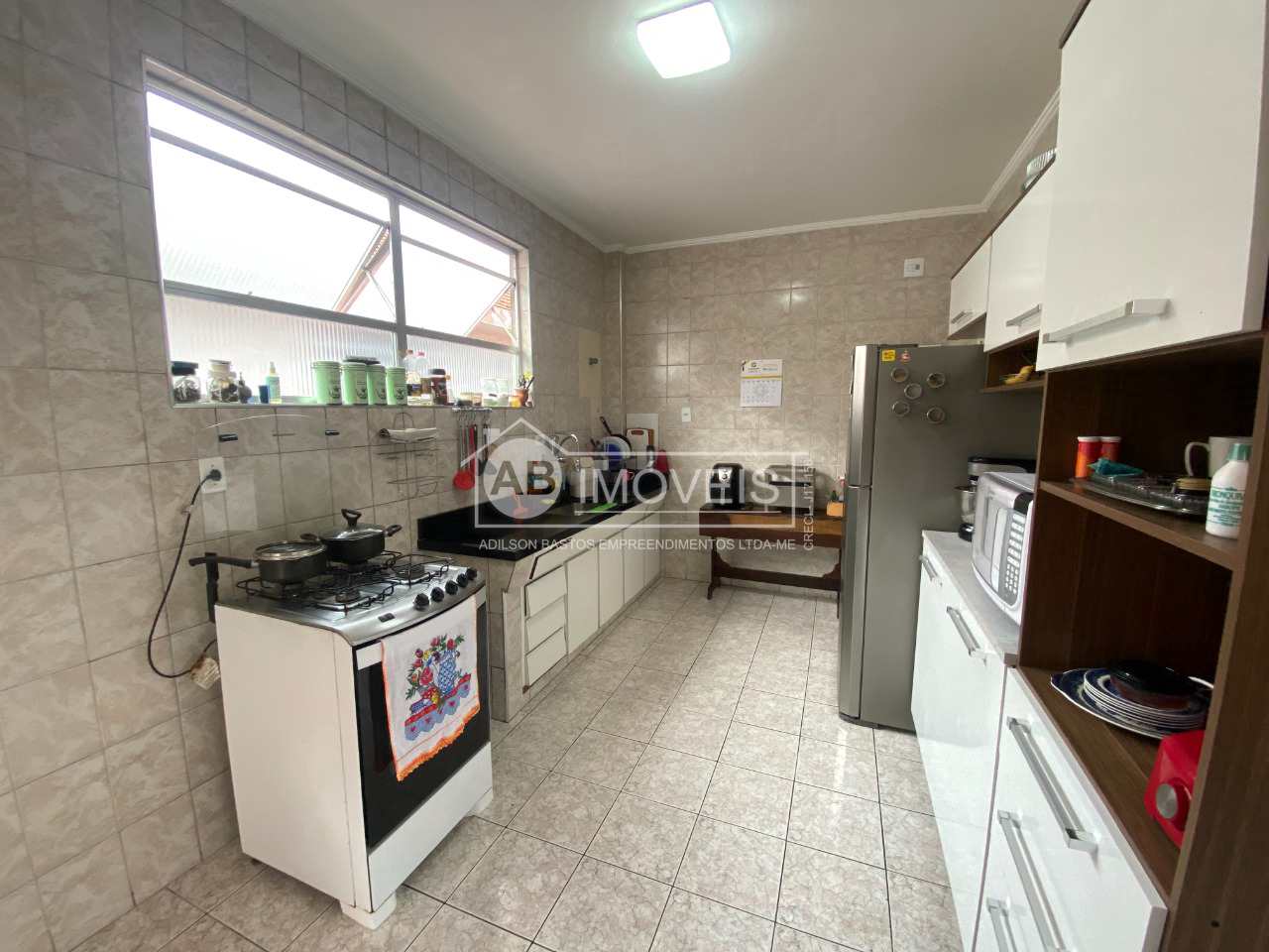 Apartamento à venda com 3 quartos, 130m² - Foto 5