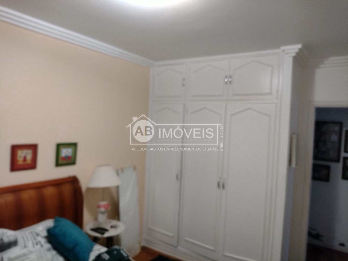 Apartamento à venda com 3 quartos, 142m² - Foto 12