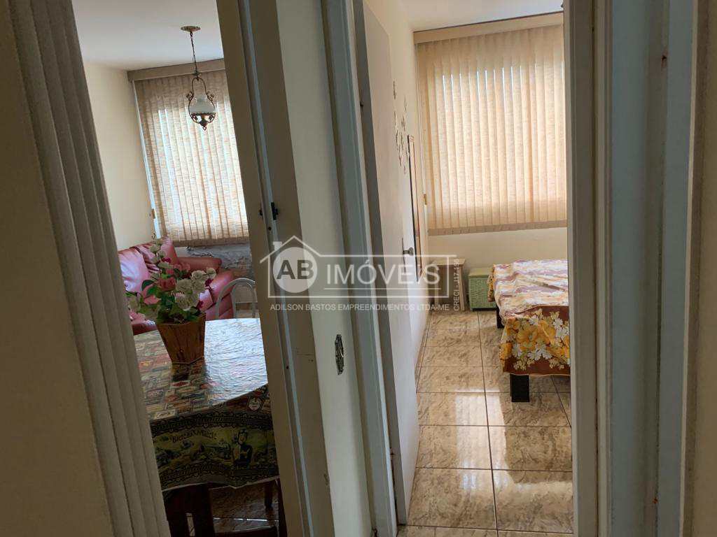 Apartamento à venda com 2 quartos, 70m² - Foto 12