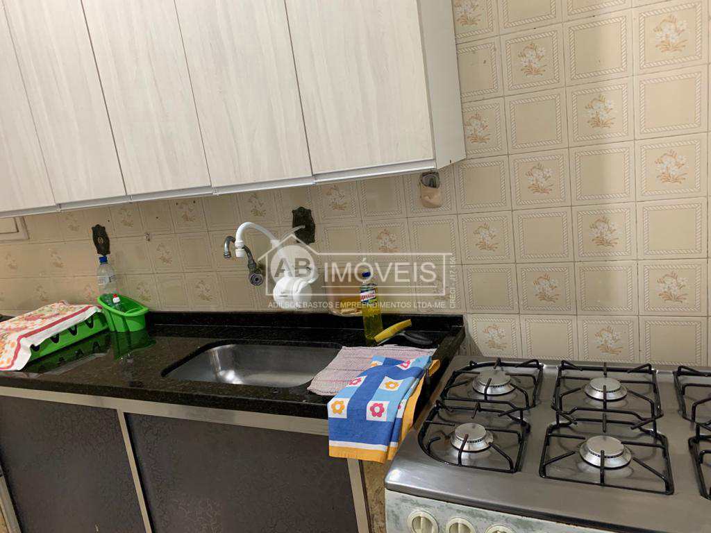 Apartamento à venda com 2 quartos, 70m² - Foto 8