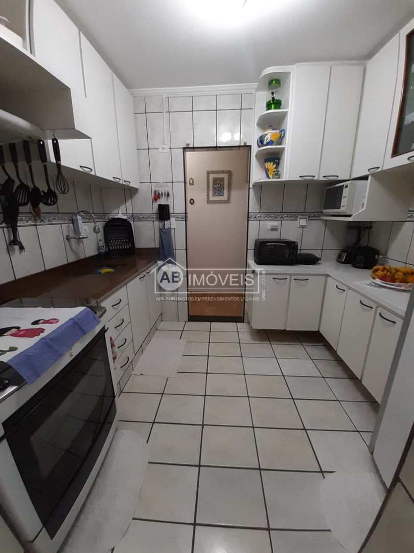 Apartamento à venda com 2 quartos, 110m² - Foto 7