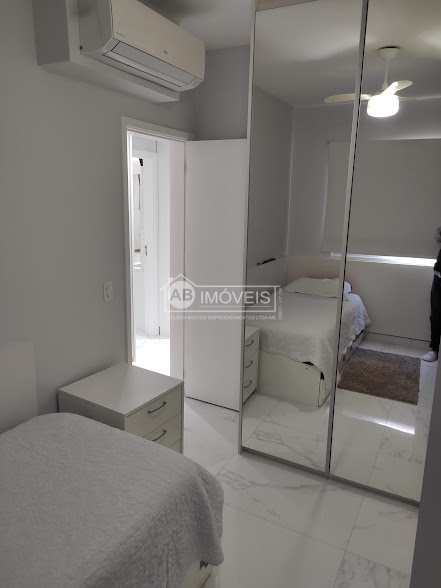 Apartamento à venda com 2 quartos, 150m² - Foto 27