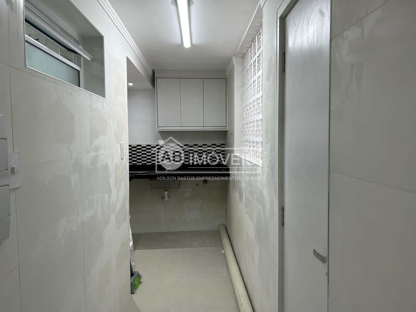 Apartamento à venda com 2 quartos, 110m² - Foto 9