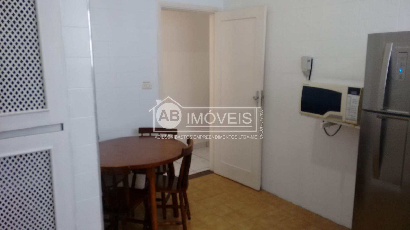 Casa à venda com 2 quartos, 90m² - Foto 5