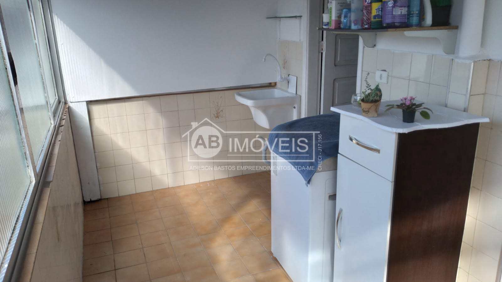 Casa à venda com 2 quartos, 90m² - Foto 10