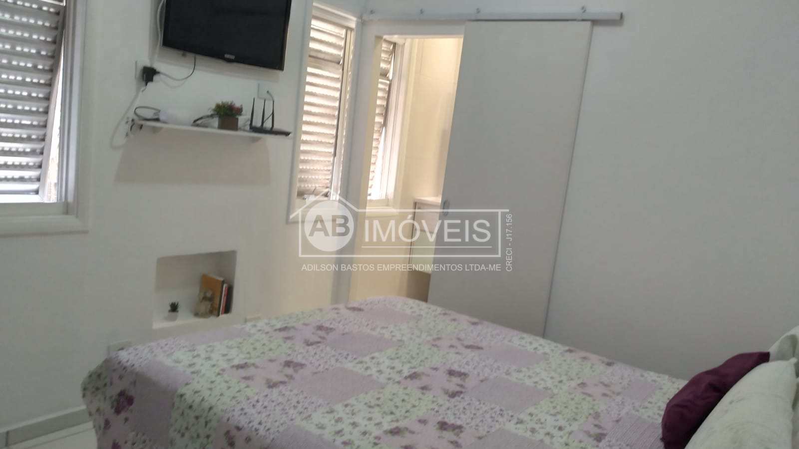 Casa à venda com 2 quartos, 90m² - Foto 13