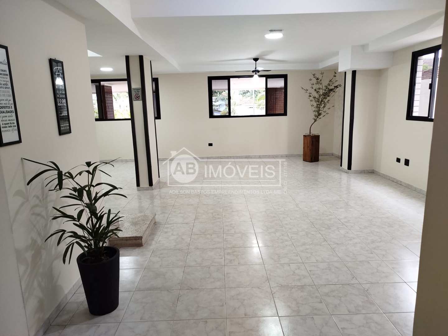 Apartamento à venda com 2 quartos, 87m² - Foto 47