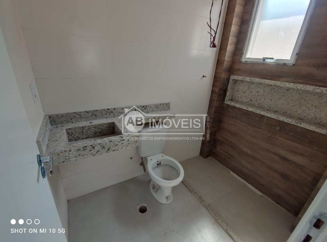 Sobrado à venda com 2 quartos, 100m² - Foto 4