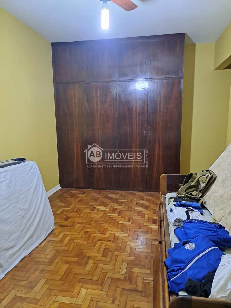 Apartamento à venda com 3 quartos, 190m² - Foto 10