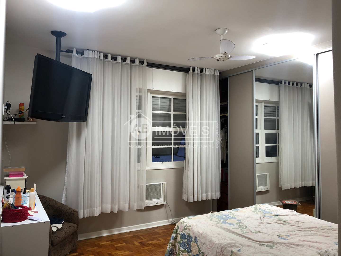 Apartamento à venda com 3 quartos, 190m² - Foto 9