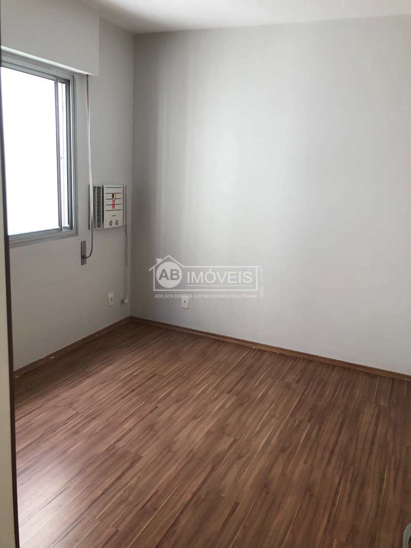 Apartamento à venda com 2 quartos, 76m² - Foto 13