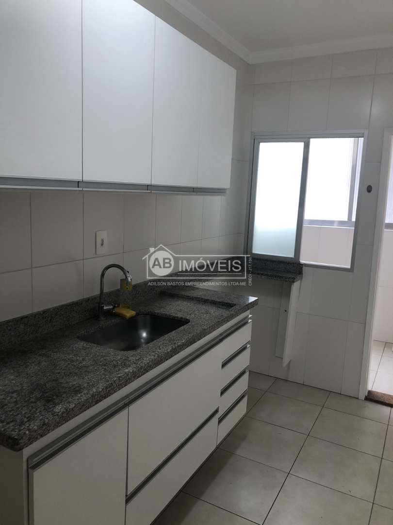 Apartamento à venda com 2 quartos, 76m² - Foto 8